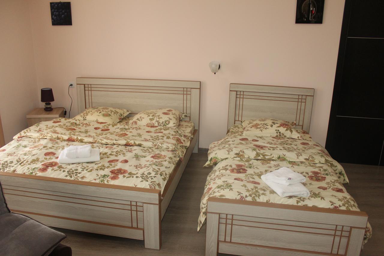 Hotel Vita Tbilisi Ngoại thất bức ảnh