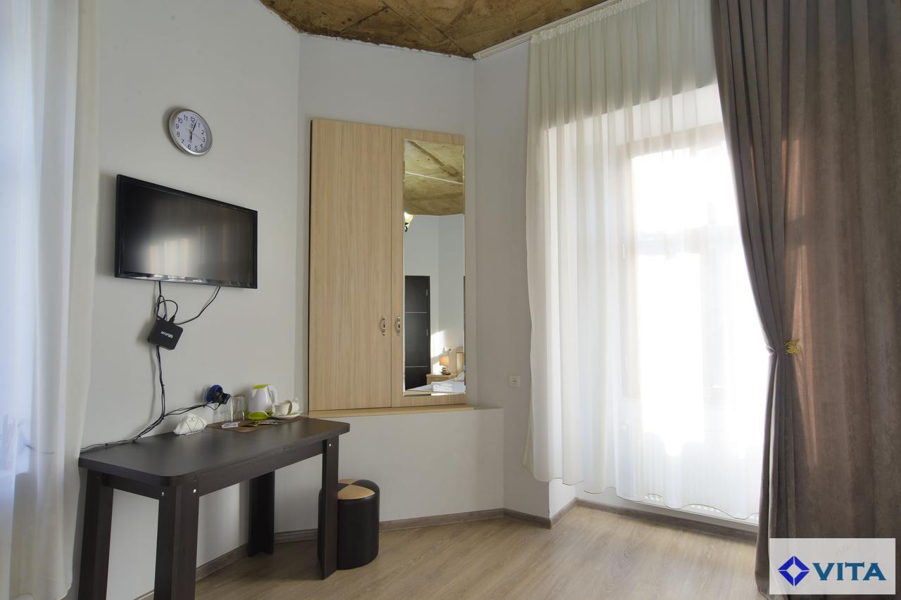 Hotel Vita Tbilisi Ngoại thất bức ảnh