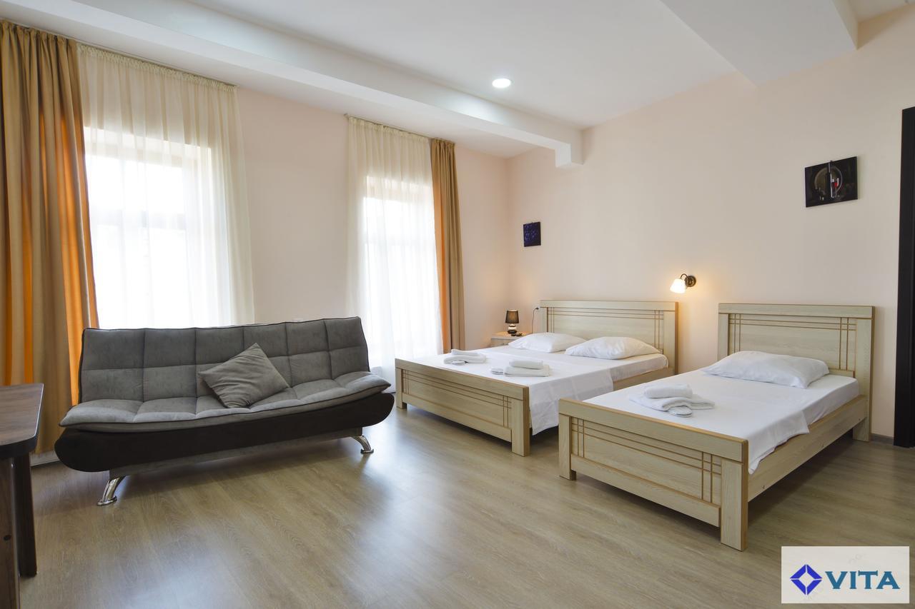 Hotel Vita Tbilisi Ngoại thất bức ảnh