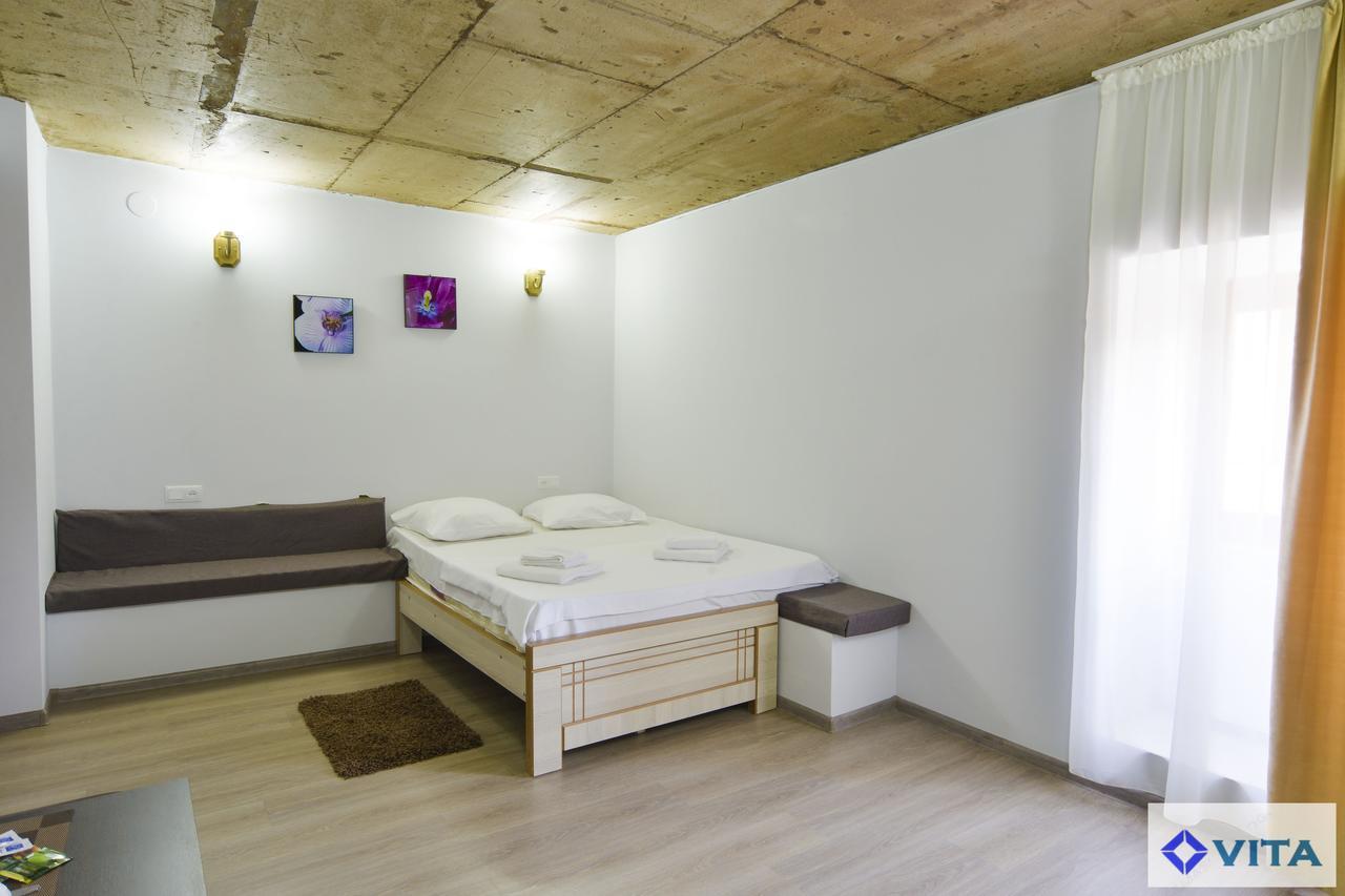 Hotel Vita Tbilisi Ngoại thất bức ảnh